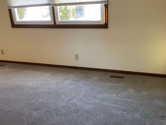5th image of 851 Butternut Dr #B3