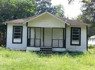 104 Milam St, Leland, MS 38756
