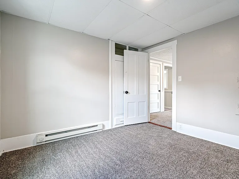 35 Church St #5 — Photo 8