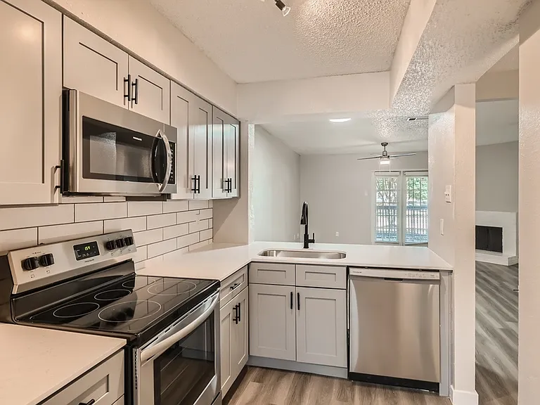 Rise North Arlington — Photo 39