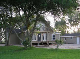 2315 County Road 758, Rosharon, TX 77583