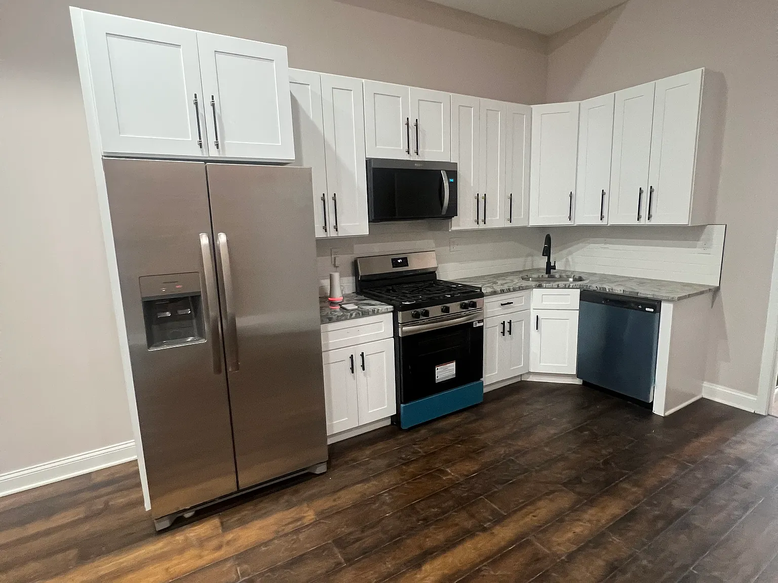 2 bed, 1200 sqft, $1,575 — Photo 2