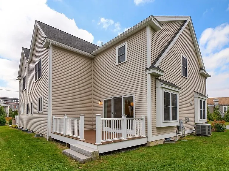 16 Nahant St #1 — Photo 11