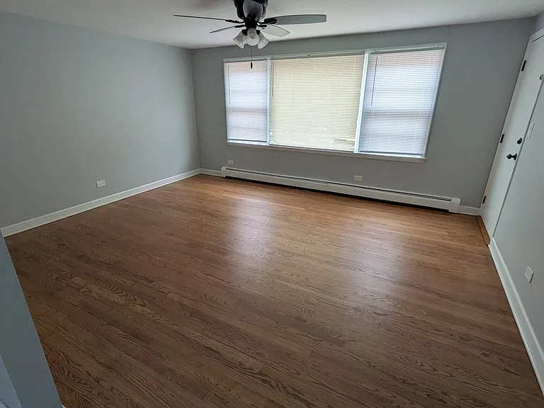 6212 W Montrose Ave #1R — Photo 22