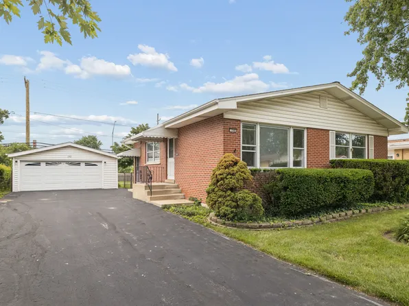 198 W Normandy Dr, Chicago Heights, IL 60411