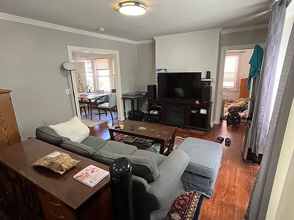 3rd image of 96 Lawton St #1