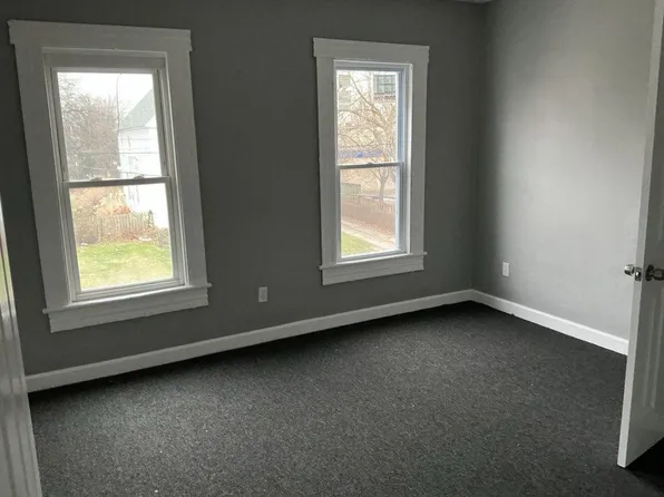 7203 Indiana Ave, Cleveland, OH 44105