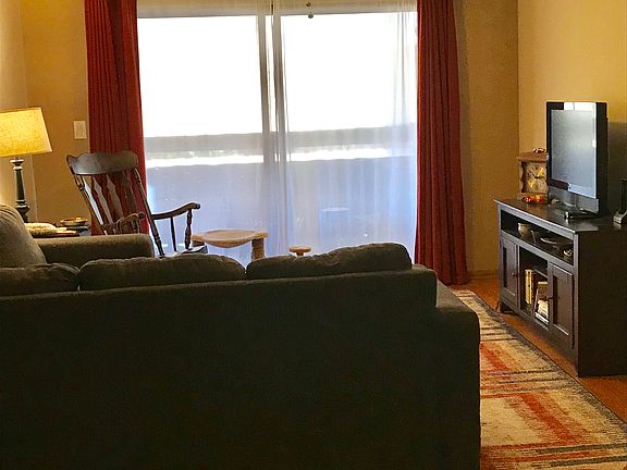 5th image of 1215 E Lemon St APT 206
