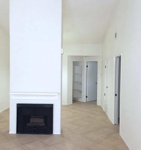 700 S Beach Blvd — Photo 2