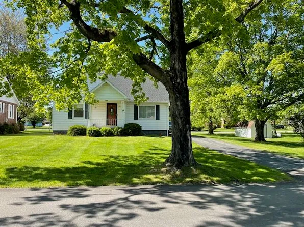 455 Park Ave, Curwensville, PA 16833