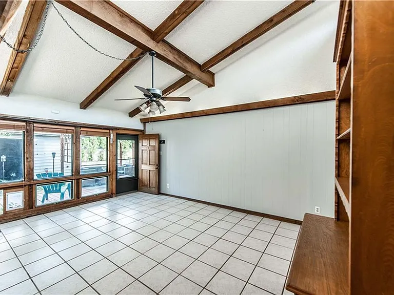 7521 Brentcove Cir — Photo 16