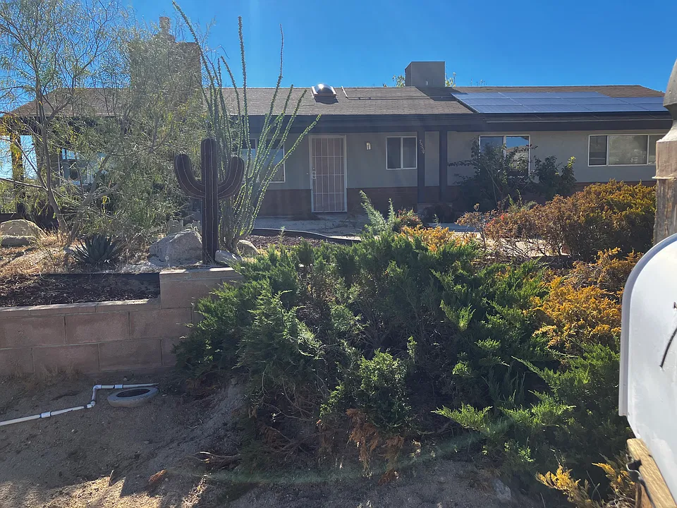 7554 Pinon Dr