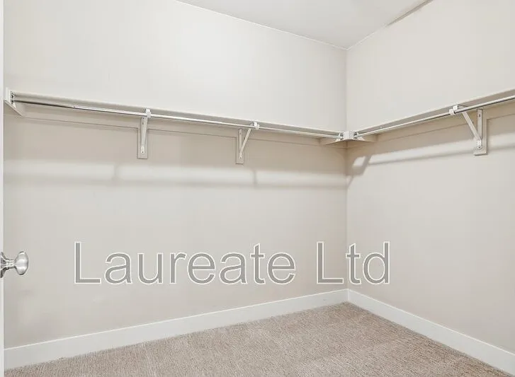 5438 Valentia St — Photo 30