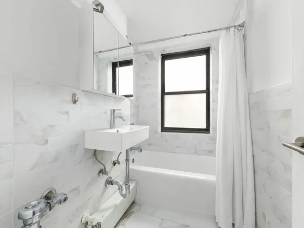 200 East 36th Street image 6 of 9