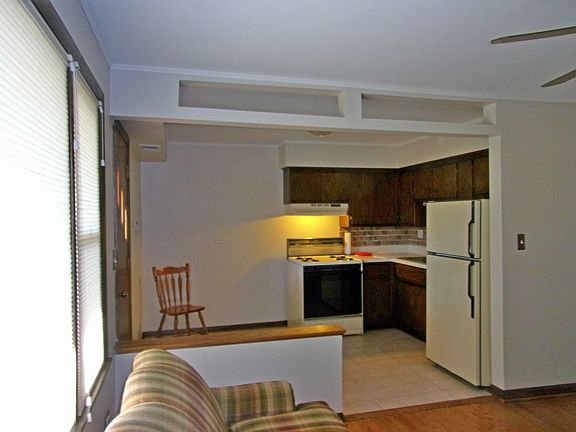 3rd image of 6413 S Oak Park Ave APT 23E