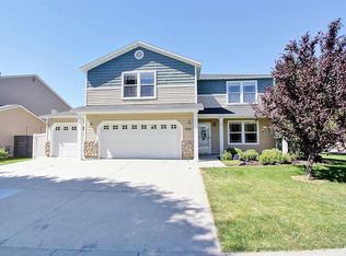 1924 E Adelaide Dr, Meridian, ID 83642