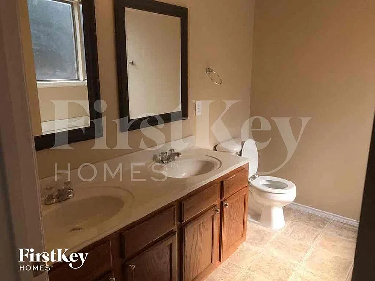 13221 Settlers Trl — Photo 19