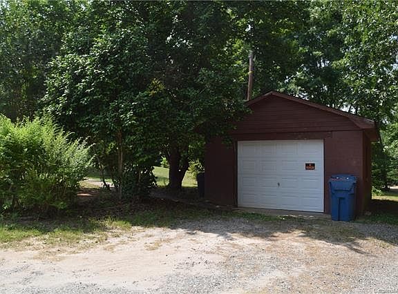 2nd image of 4180 Chambers Chapel Cir