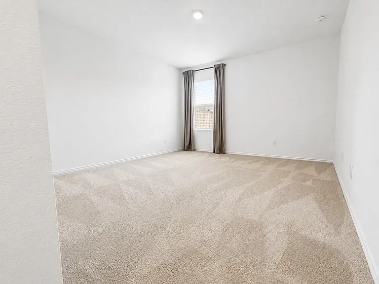 1025 Mountain Laurel Rd — Photo 11