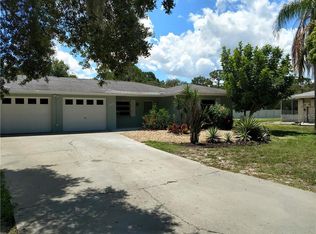 645 Harvey St, Englewood, FL 34223