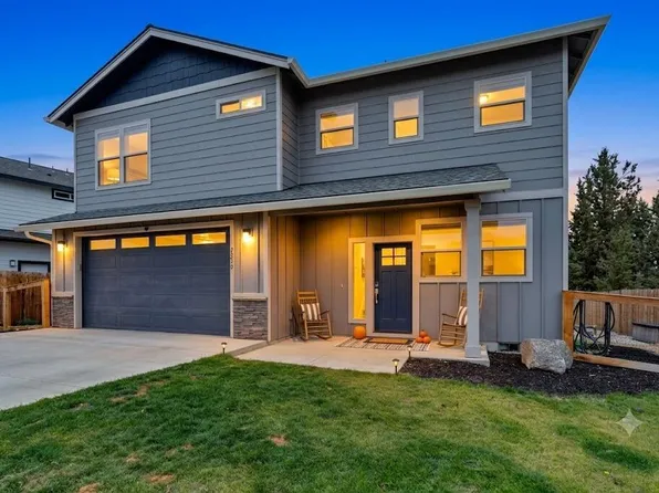 2260 NE Indigo Ln, Bend, OR 97701
