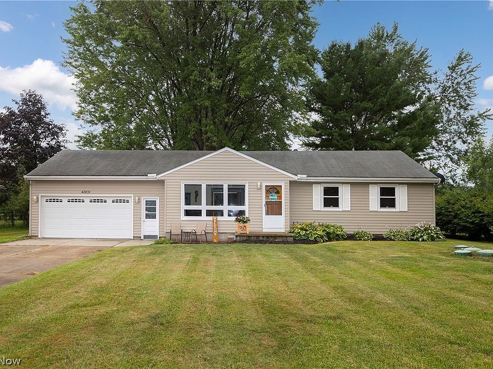 1st image of 42651 Grandview Dr
