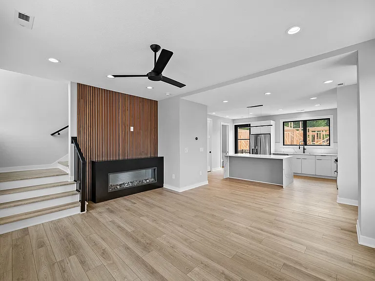 4824 Ingersoll Ave #4824 — Photo 8