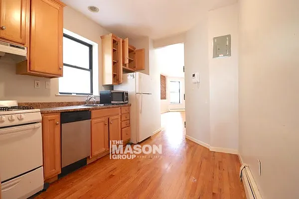 Rented by Mason Group LLC | media 14