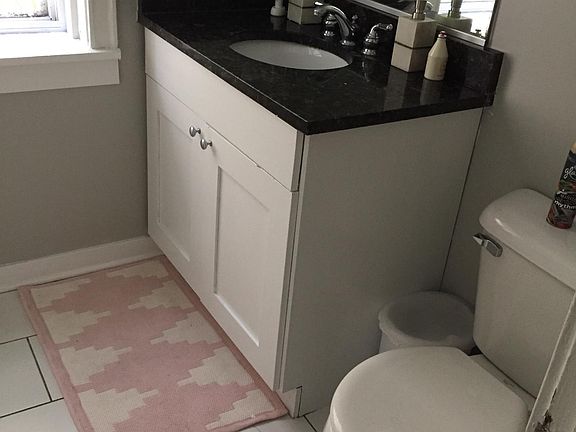 5th image of 3759 N Wilton Ave APT 2B