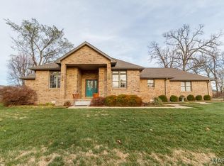 1808 Magnolia Dr, Lebanon, MO 65536