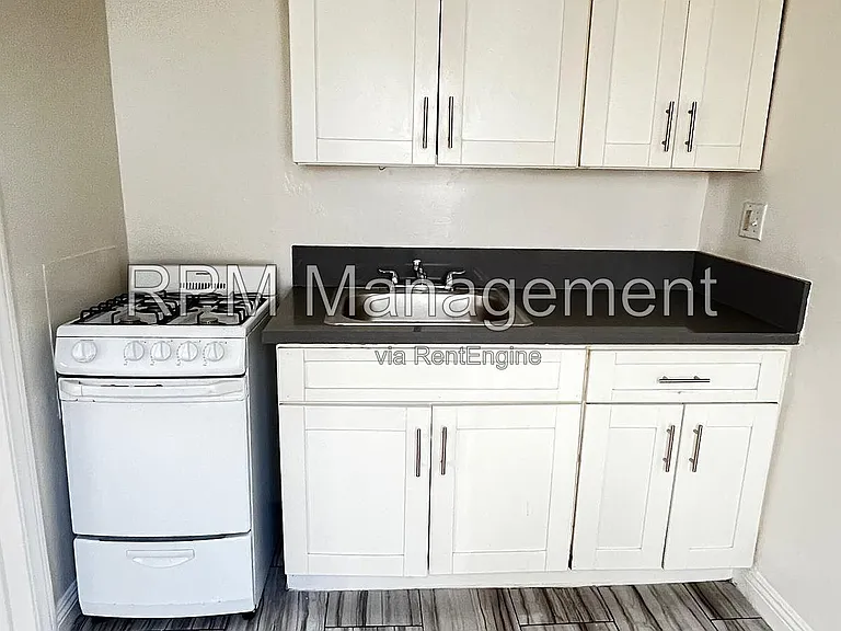 615 Normandie Ave #47 — Photo 5