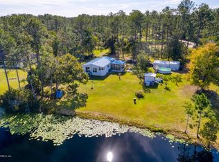100 Azalea Ln, Georgetown, FL 32139