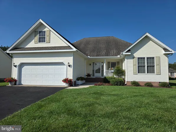 2102 Waverly Dr, Pocomoke, MD 21851
