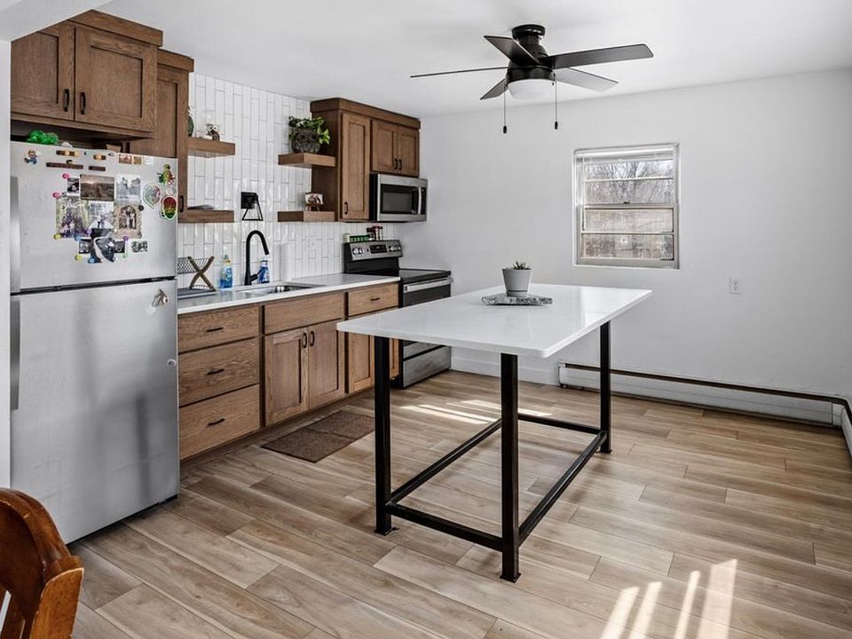 1st image of 2501 9th St N APT 3