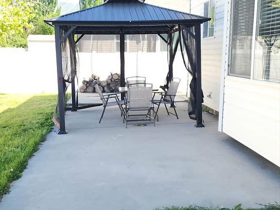 4th image of 501 Water Wheel Ln