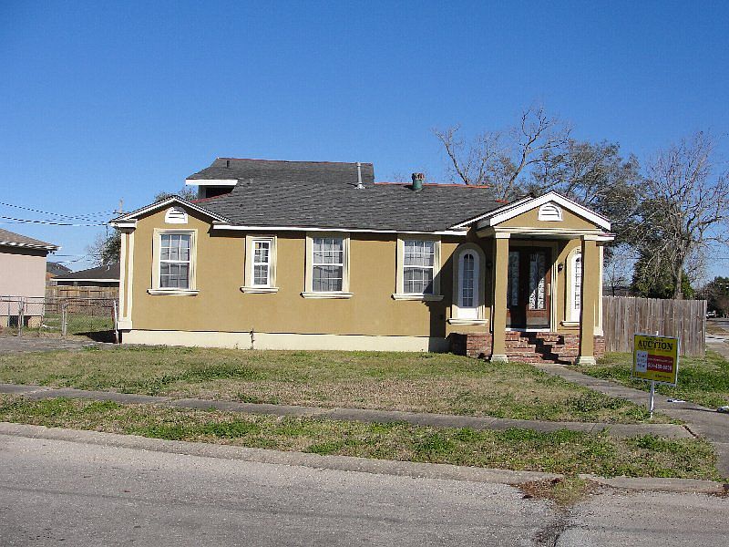 1st image of 4605 Tulip St