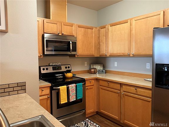 3rd image of 18615 101st Avenue Ct E Unit 361