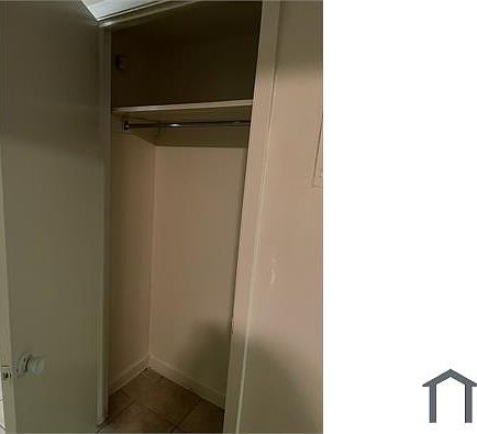 4th image of 119 Dresden Dr APT 18