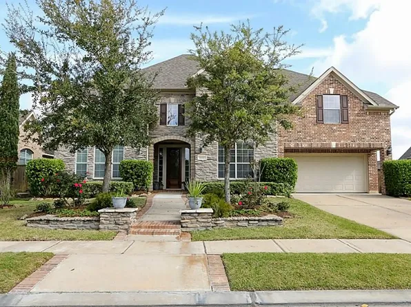 18610 Partners Voice Dr, Cypress, TX 77433