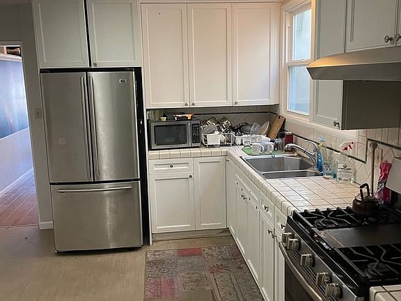 3rd image of 46 Northgate Ave