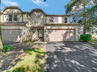1474 W Sapphire Dr, Hoffman Estates, IL