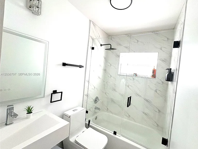 6515 SW 20th Ct — Photo 14