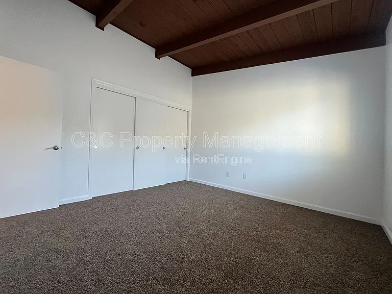 525 Madison St #G — Photo 8