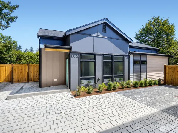 13024 Corliss Avenue N, Seattle, WA 98133