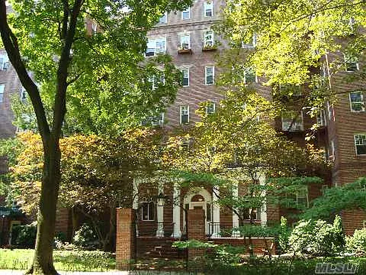 Sold by Benjamin Realty Since 1980 | media 44