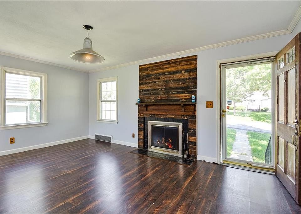 1st image of 3432 S Arlington Ave
