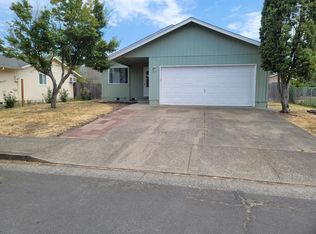 3305 Quail Pl, Lebanon, OR 97355