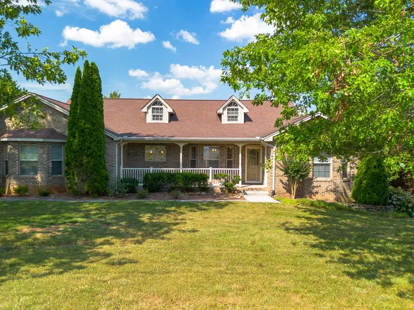 185 Florence Cir, Dandridge, TN 37725