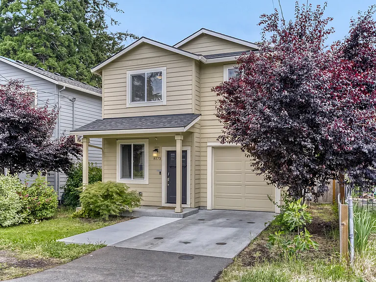 8573 SE Gray St — Photo 3
