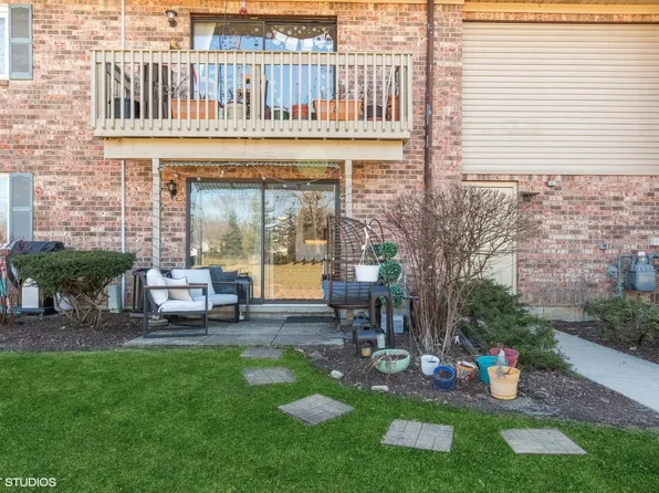 6S010 Steeple Run Dr APT 1-D, Naperville, IL 60540
